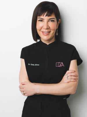 Dr Giulia D'Anna author photo