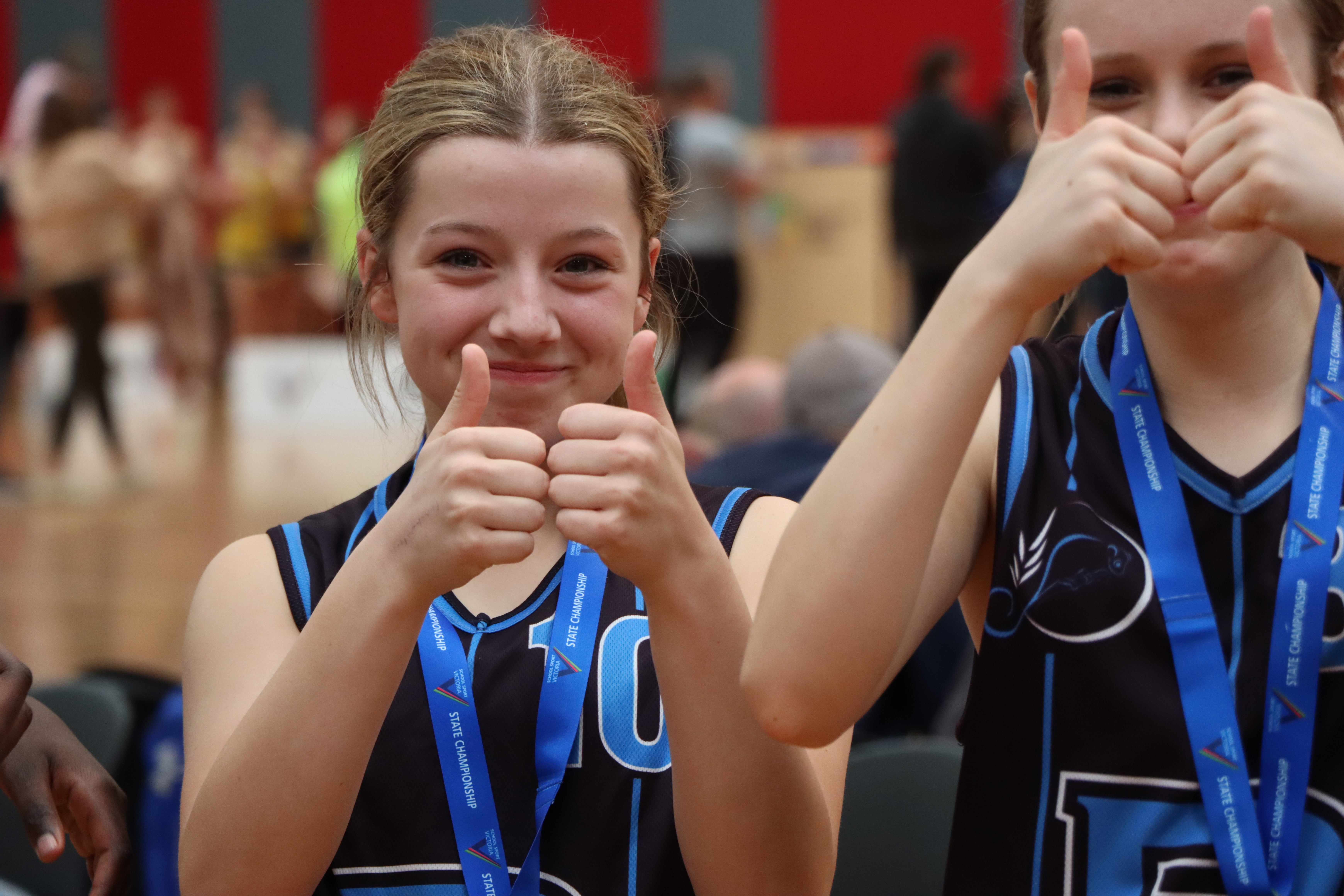 Basketball-Interschoolsport-Girls-StateFinals-ThumbsUp.JPG