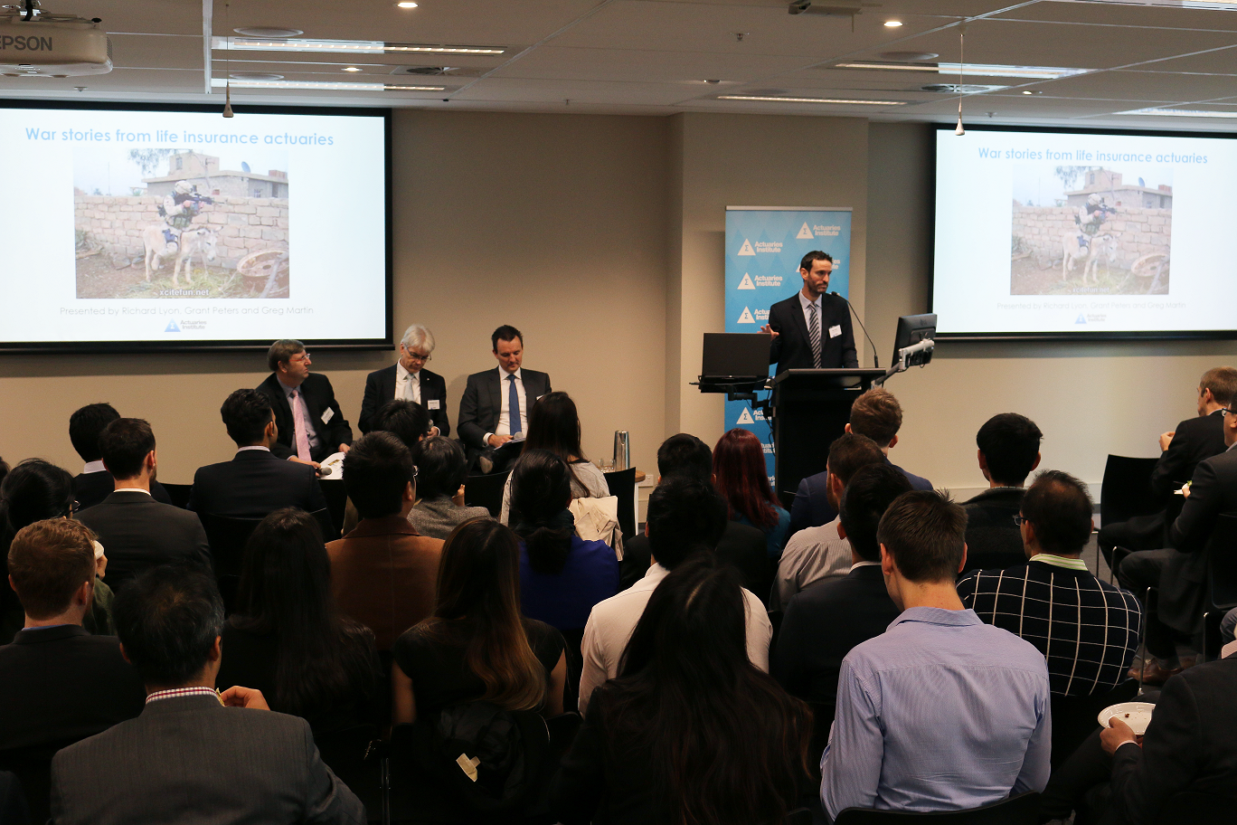 Impressive turn out for the War Stories insights session facilitated by Ilan Leas.