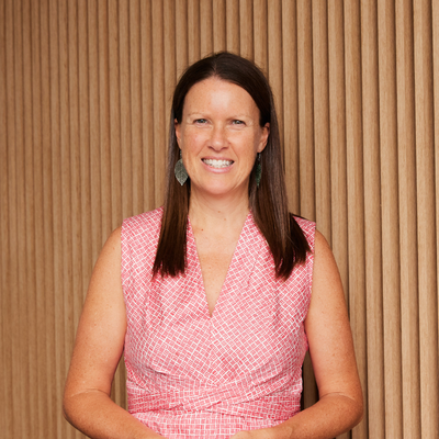 Headshot of Amanda Aitken