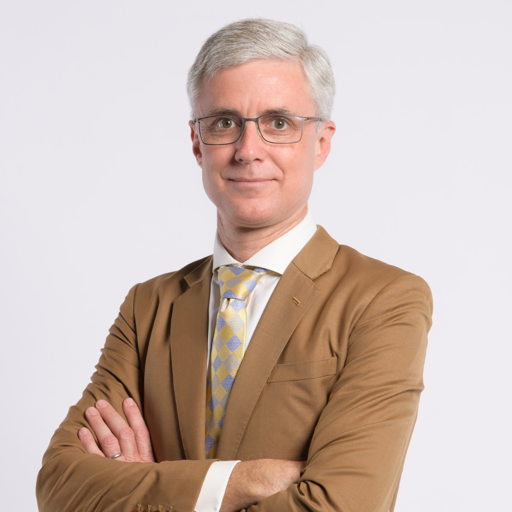 Portrait photo of Andrew McGrath