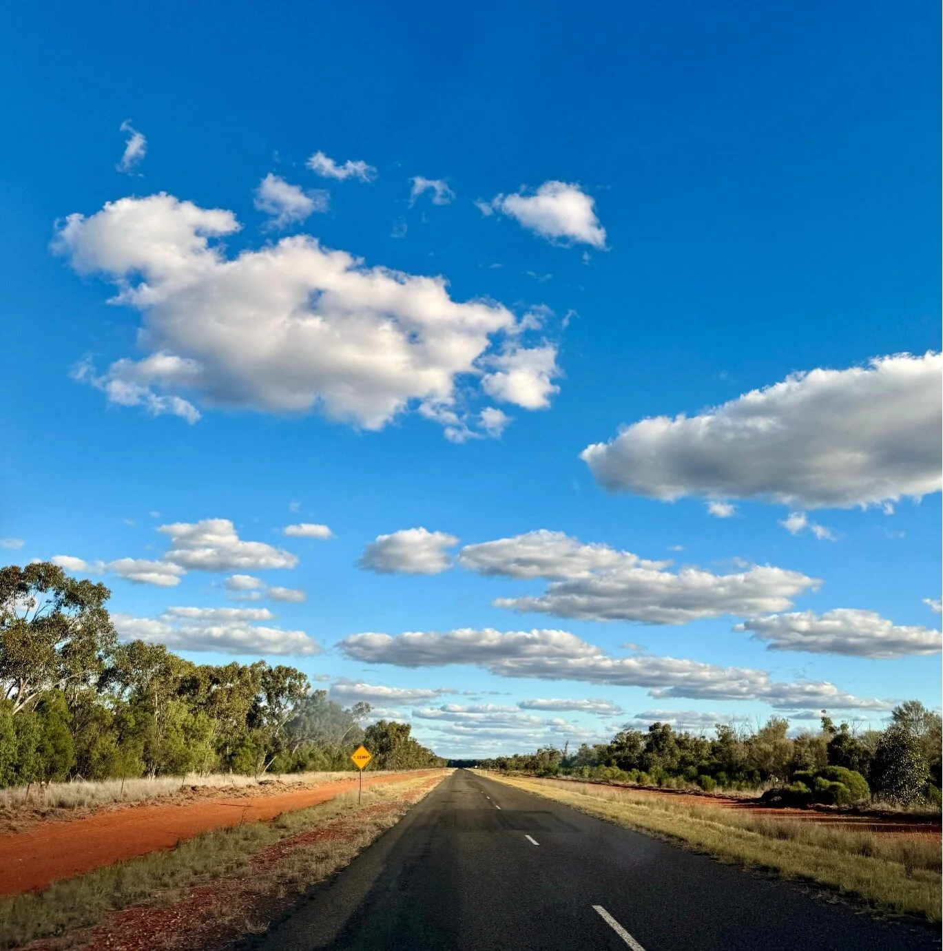 The road to Brewarrina