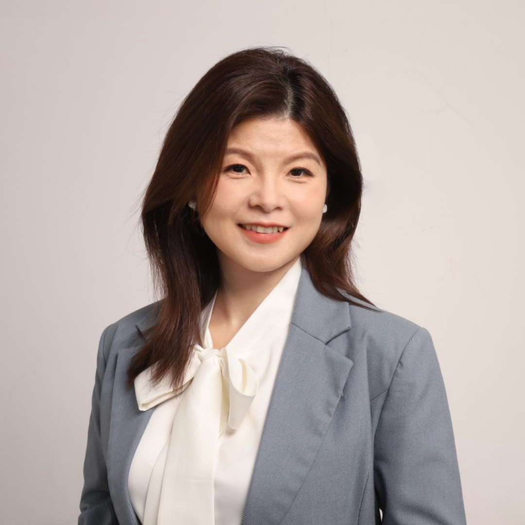 Headshot of Zoe Song