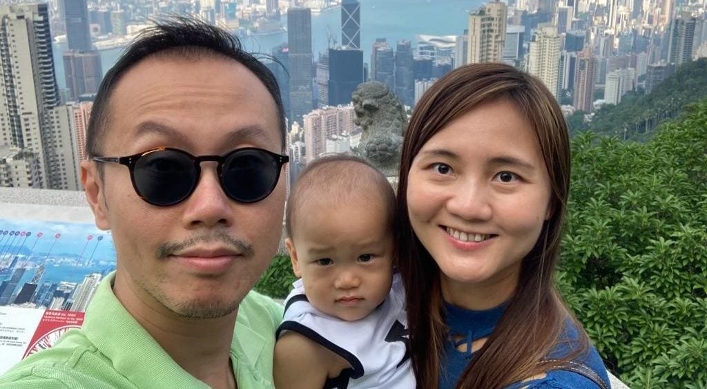 A photo of Ocean Chiu with his family.