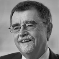 A picture of 2015 International Actuarial Associaition President Fred Rowley.