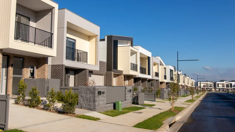 New housing construction on the outer suburbs of Sydney.