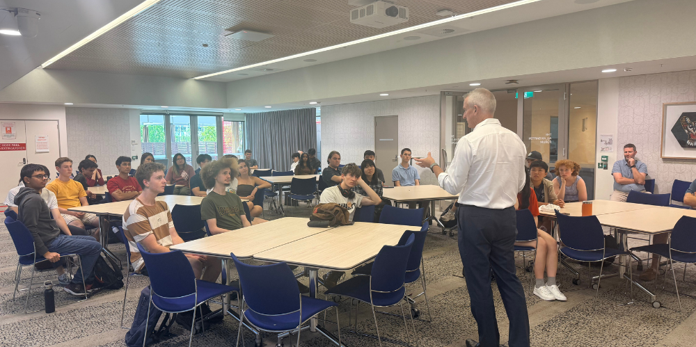 Scott Reeves delivering lecture at ANU student visit