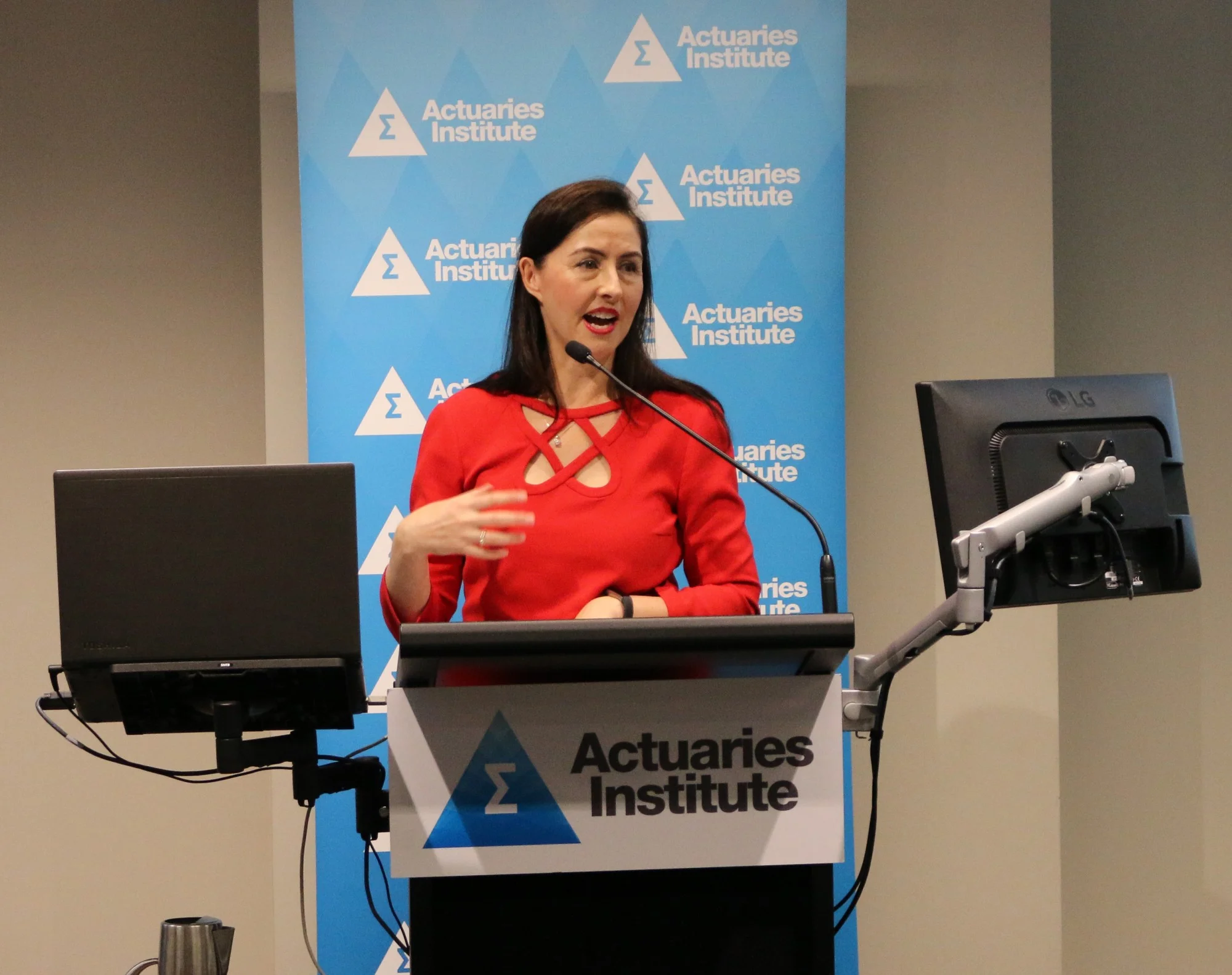 Annette presenting at the 2018 Joint Regional Seminar in Sydney