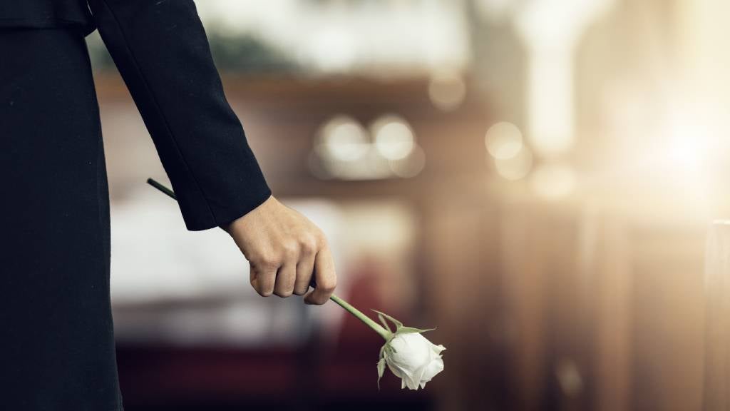 Pros and cons of funeral directors vs DIY funerals | Choosi