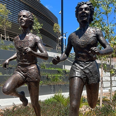 BETTY CUTHBERT &  MARLENE MATHEWS