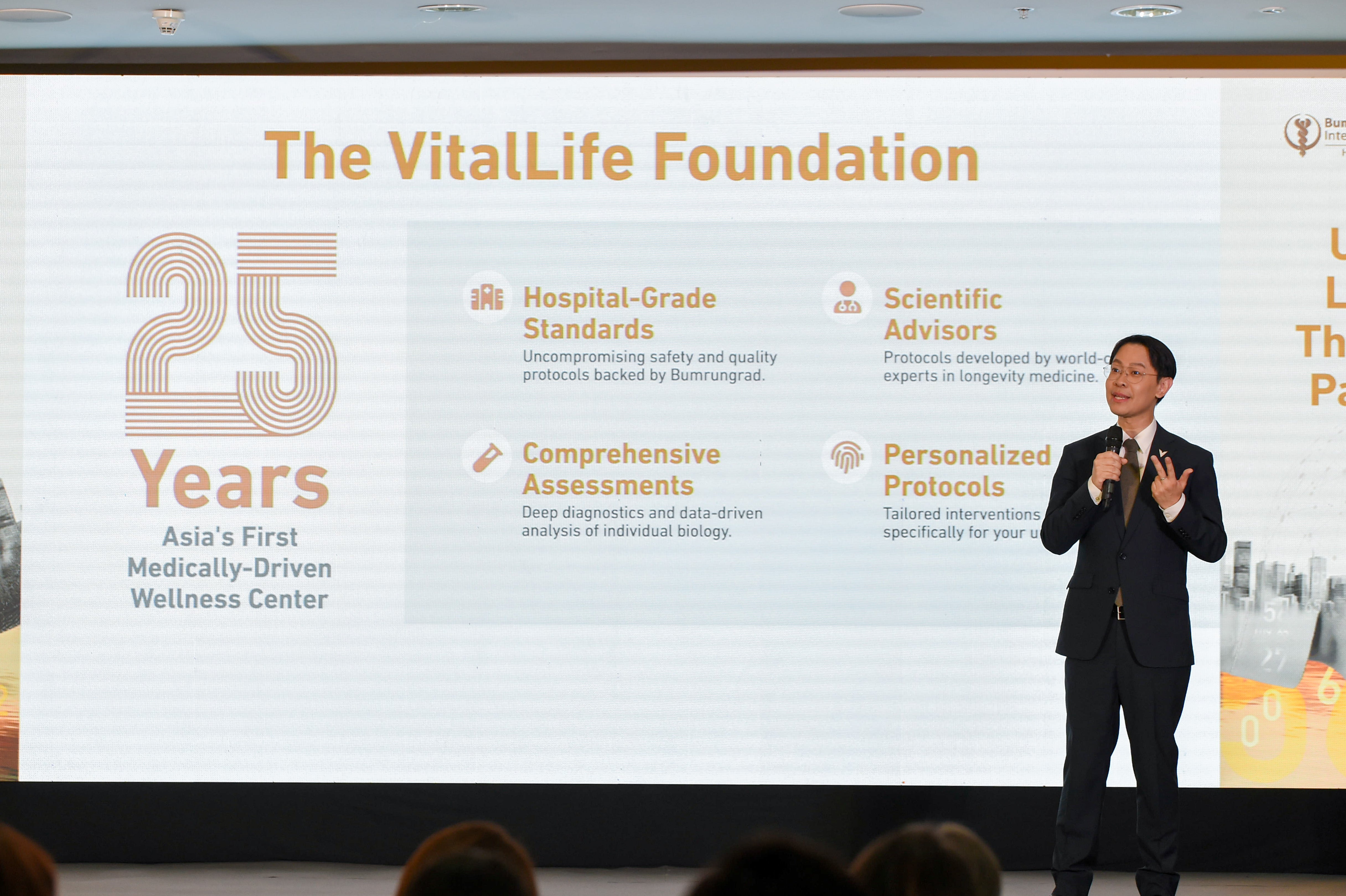 VitalLife leadership and partners