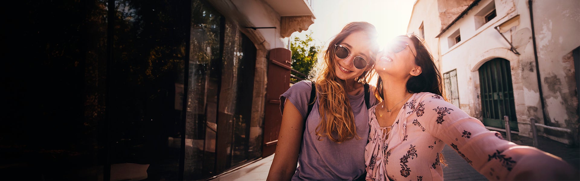 Lady360 1920x600px (16 by 5).jpg