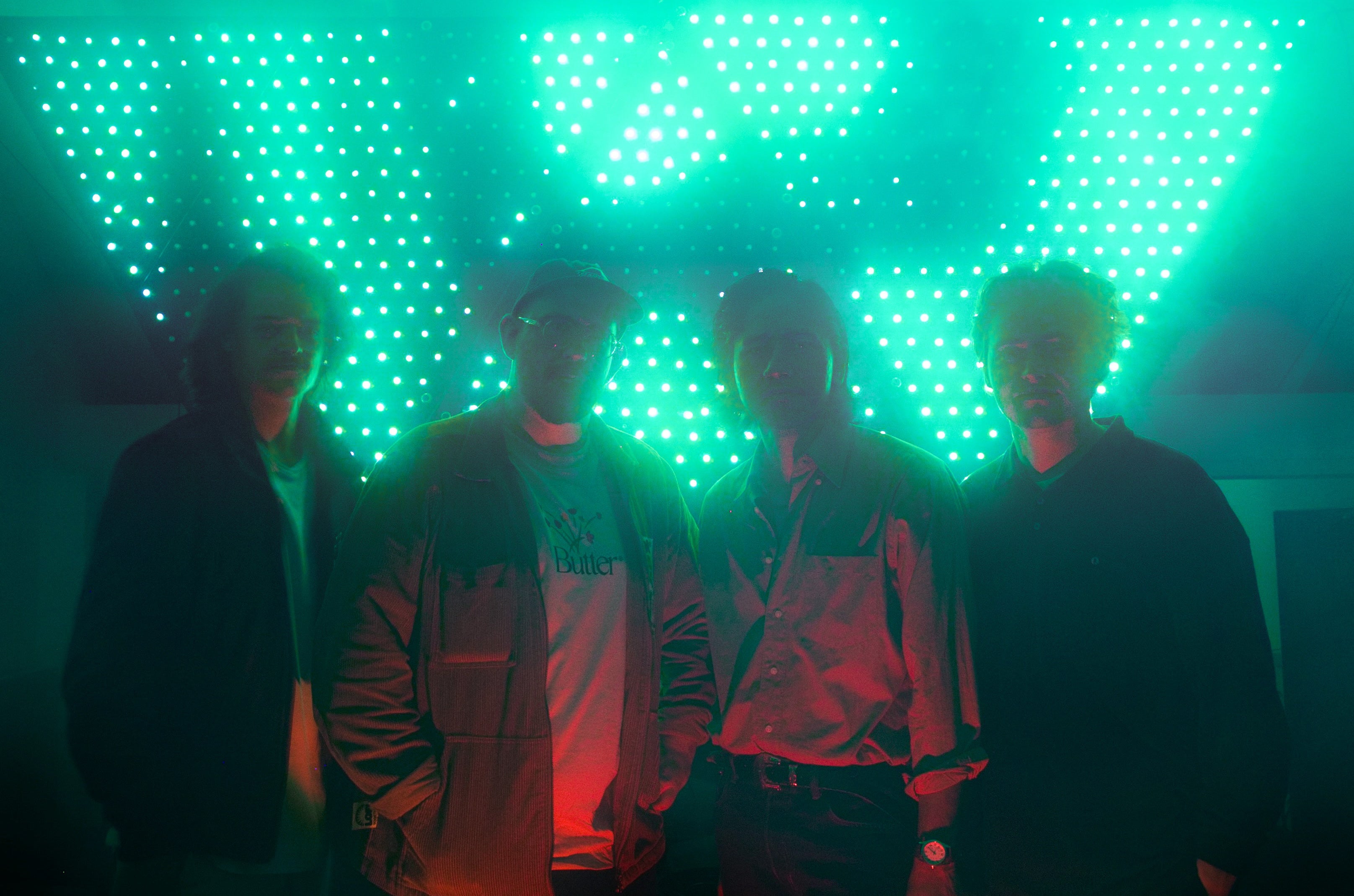 Discover Eliza & The Delusionals: Triple J Unearthed Sensations - s1v6o9u