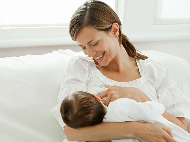 Benefits of Breastfeeding for Mum and Baby