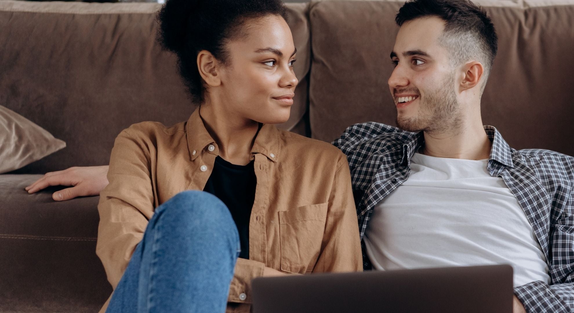 Reflect and reconnect with online couples therapy