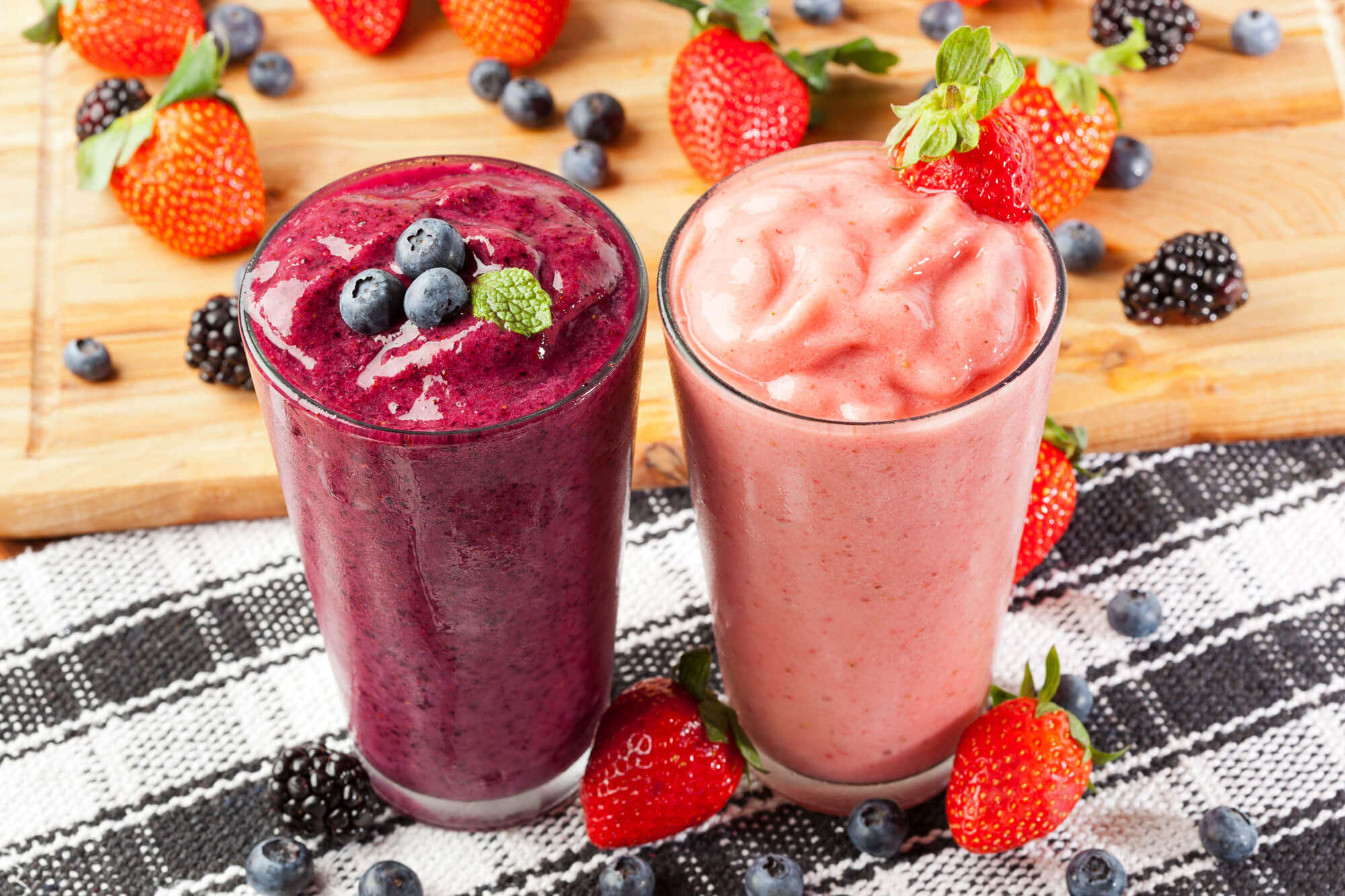 4 Refreshing Summertime Smoothies 3343