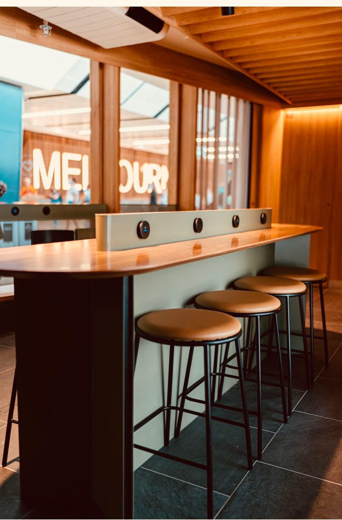 Hudsons Coffee Melbourne Airport