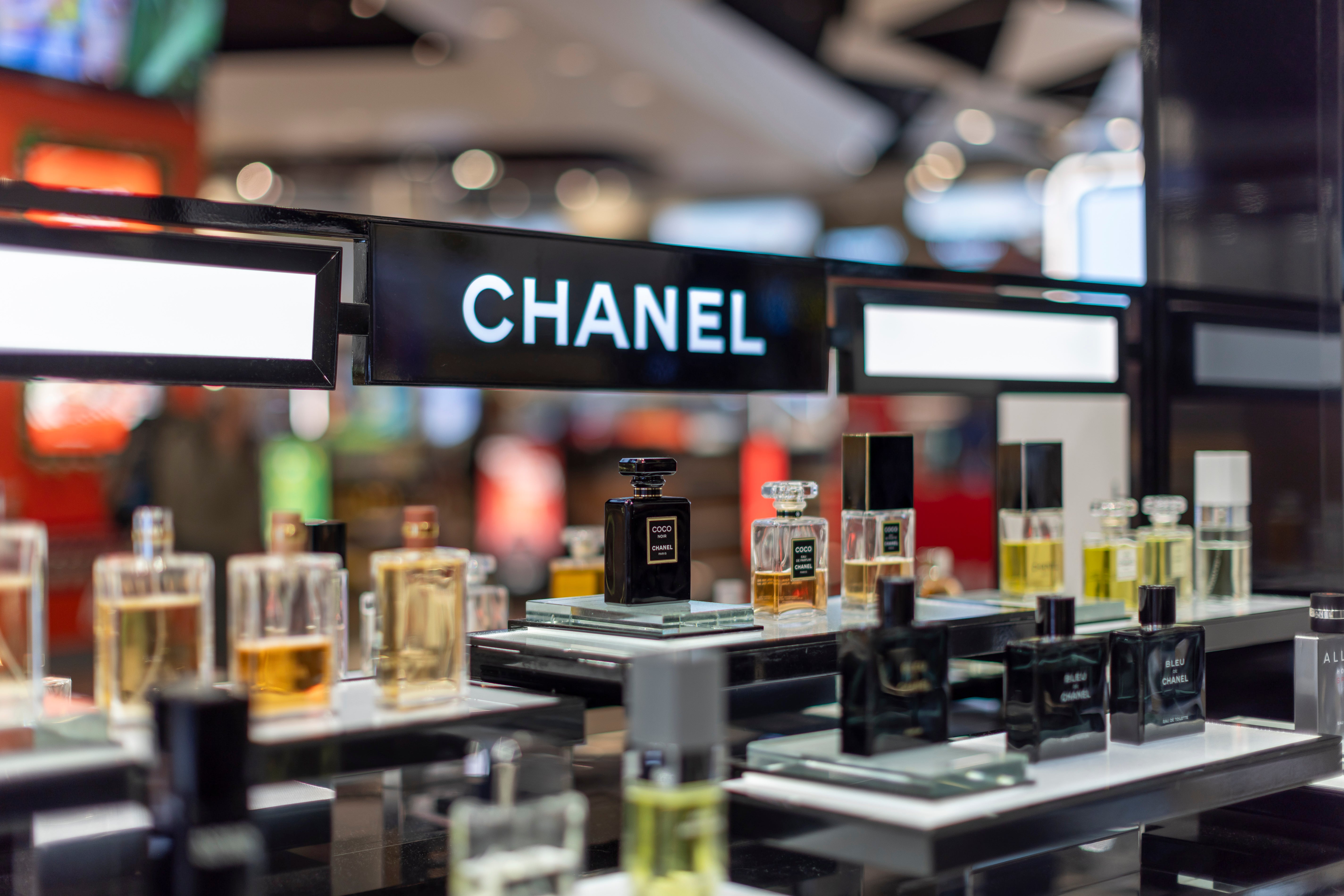 The Traveller's Guide to Duty Free Seasonal Shopping on Laneway