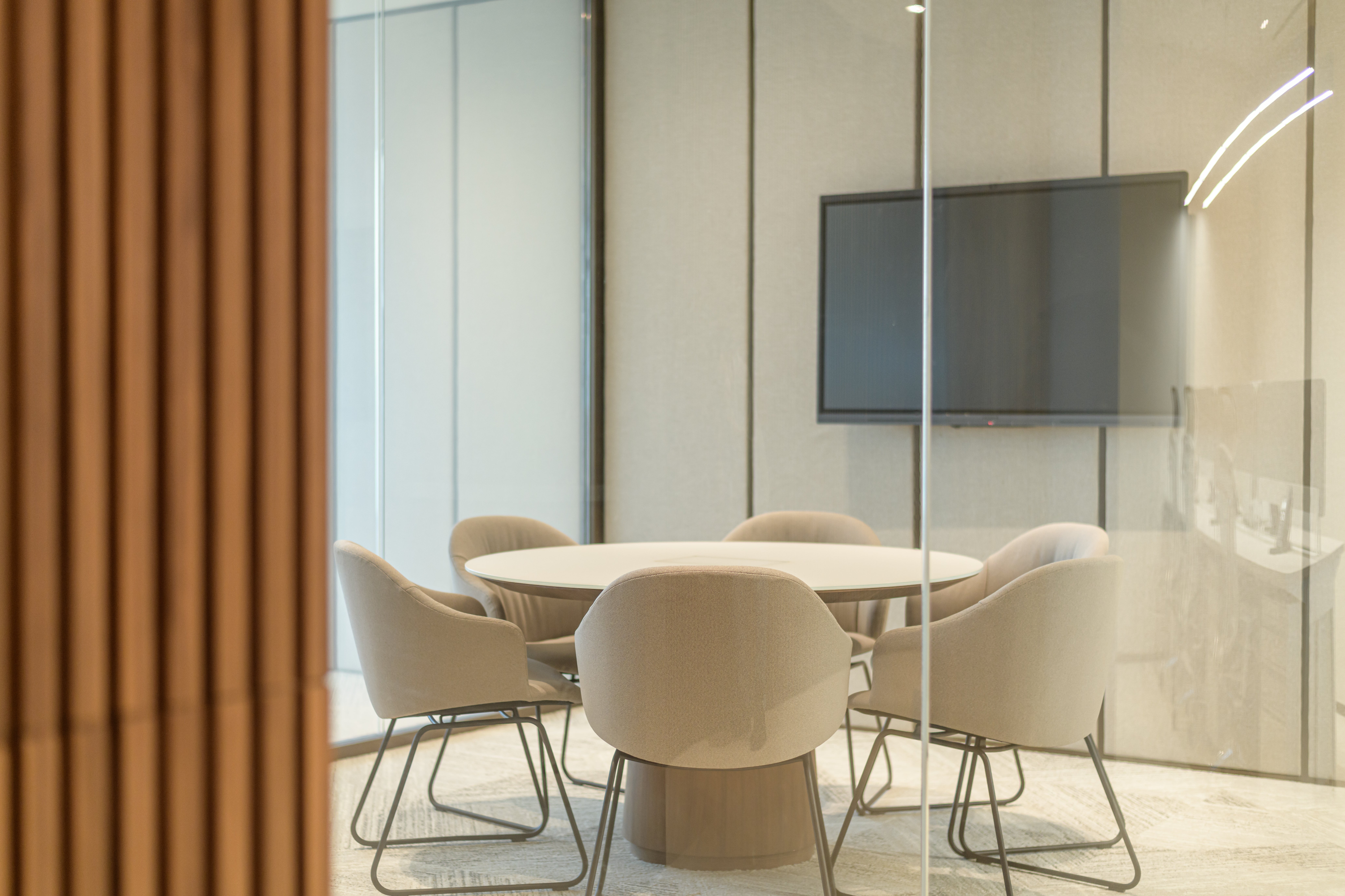 Jingalak sargish shaxsiy porno fotosurat Anfisa Chexovaning anal jinsiy aloqasi