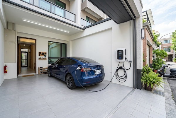 老屋裝充電樁要多少錢？加裝充電樁與專用電表報價行情整理