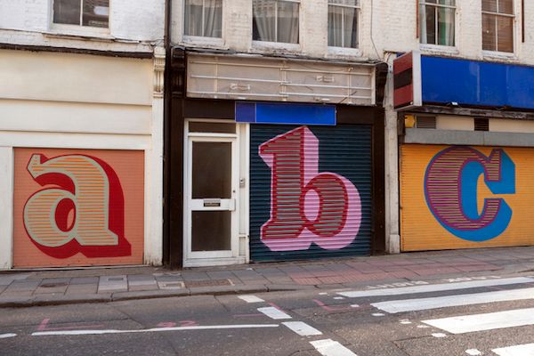 鐵捲門壁畫的創意與靈感，讓關門也能吸引顧客目光