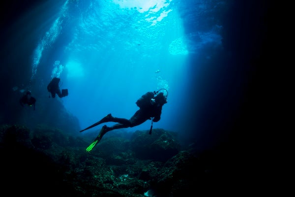 水肺潛水初學指南，水肺潛水知識與注意事項整理