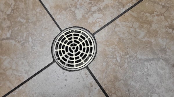 浴室排水孔位置規劃重點