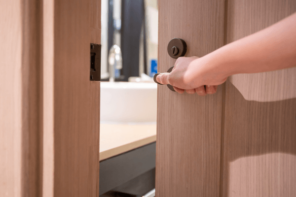 浴室門哪裡買？