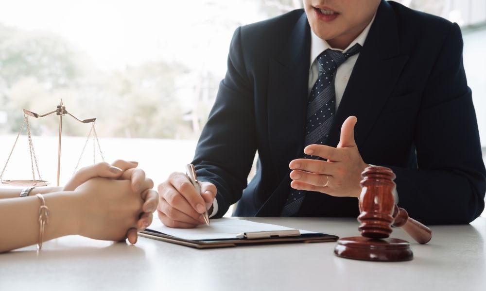 如何尋求免費法律諮詢？香港法律諮詢途徑整理