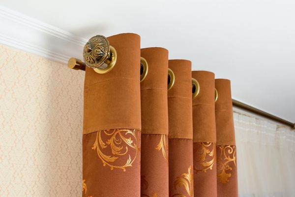 藝術軌道窗簾，打造優雅與實用兼具的窗簾設計