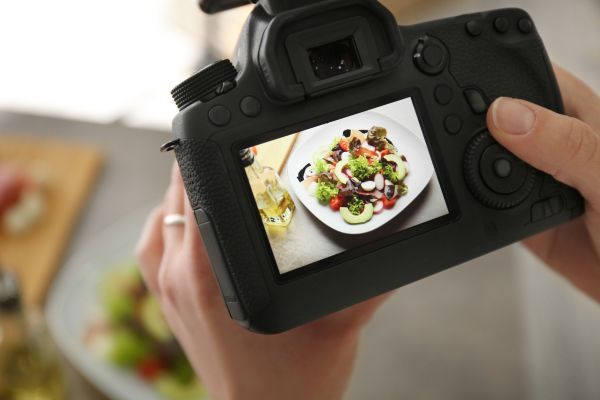 如何用食物攝影提升餐廳人氣?吸引食客的照片技巧公開