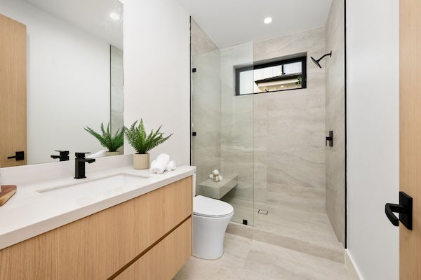 
淋浴門型乾濕分離