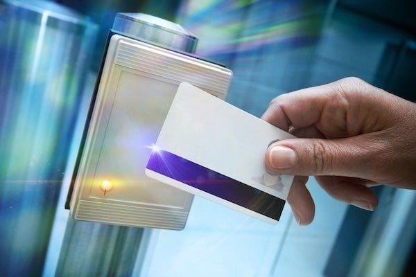 感應卡門禁系統