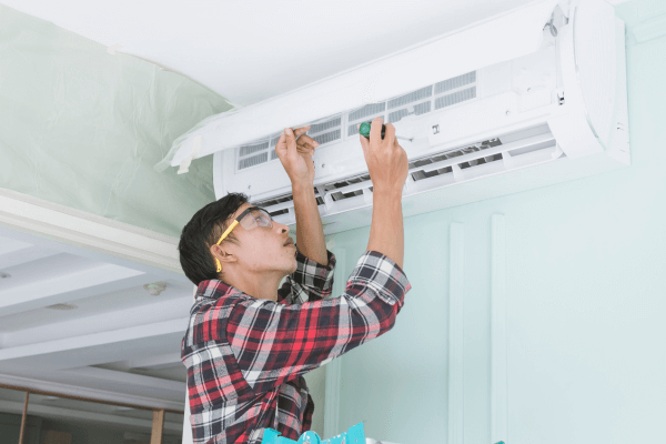 冷氣不冷怎麼辦？常見故障原因