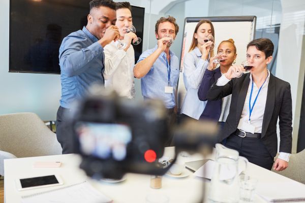 企業形象照片拍攝指南，5步驟步驟打造專業團隊形象照