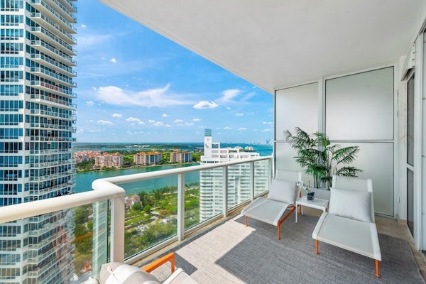 陽台NG裝潢2：排水設計不良