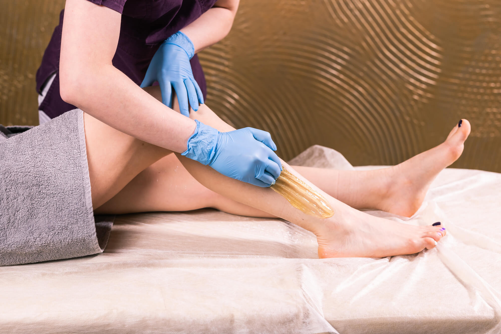 夏天到了毛毛一堆怎麼辦？來試試熱蠟除毛！