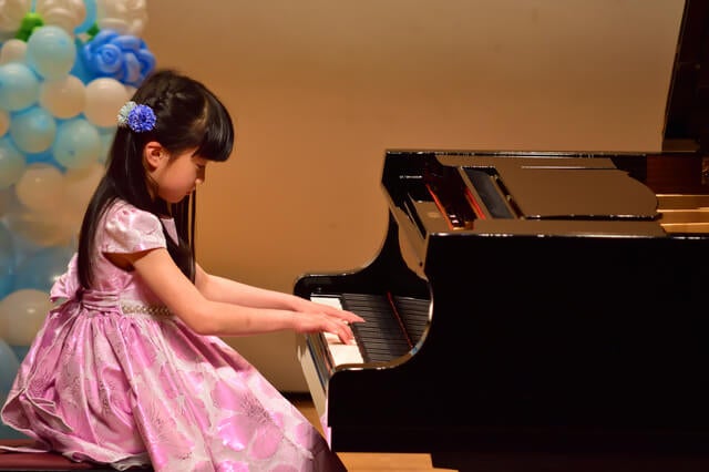 小孩鋼琴比賽