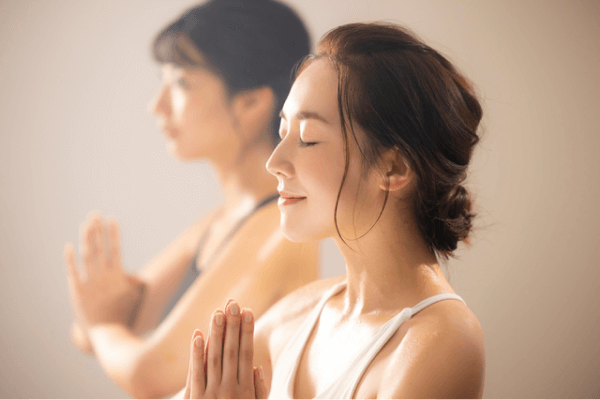 為什麼要嘗試熱瑜珈？熱瑜珈好處、注意事項全解析