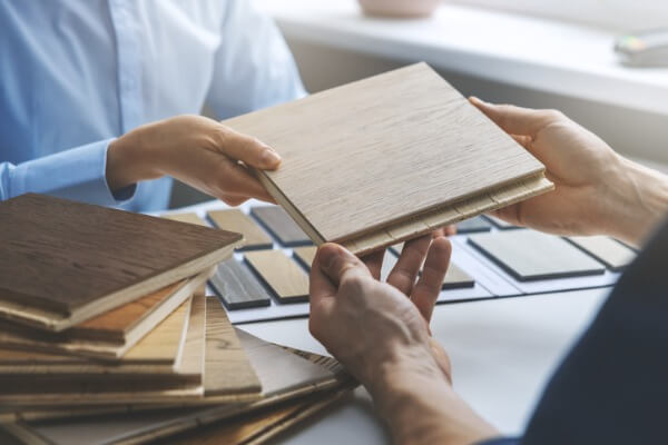 超耐磨地板推薦！如何挑選？6大超耐磨地板品牌特色總整理