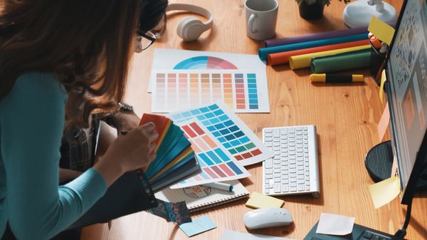 10款VI設計範例，以視覺識別提升品牌辨識度