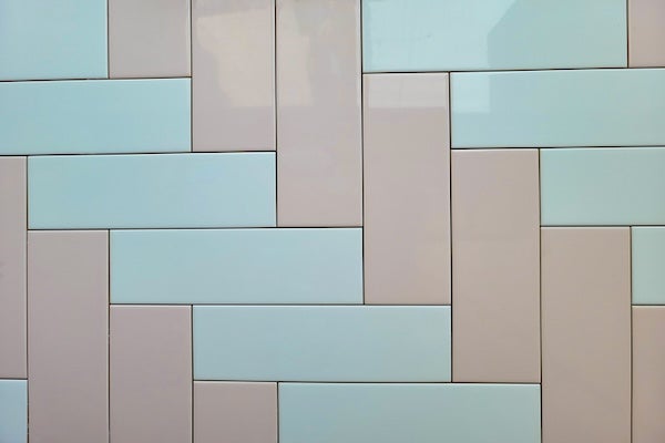 ▲人字貼二丁掛外牆