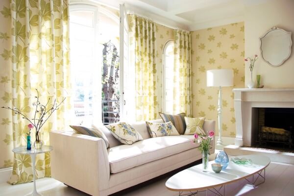 房間窗簾款式、材質、配色全攻略