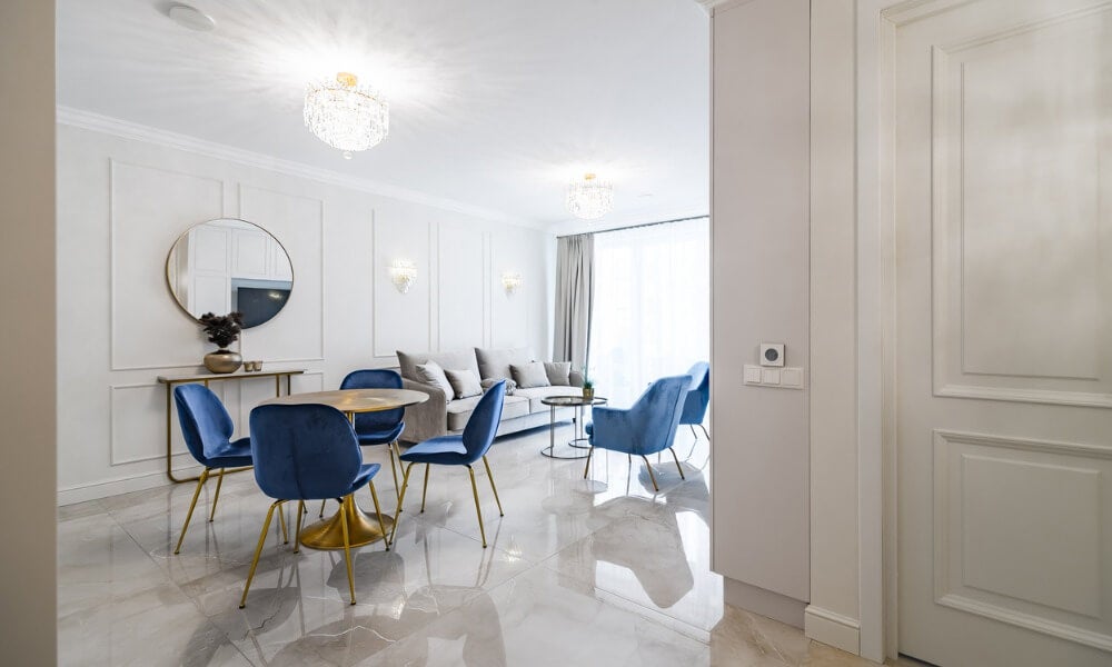 大理石地板反光