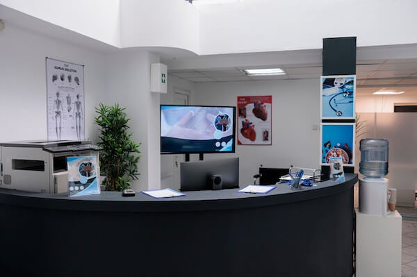 1.明確的功能分區