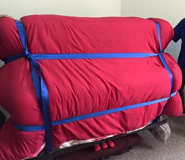 使用專業包材完整防護鋼琴