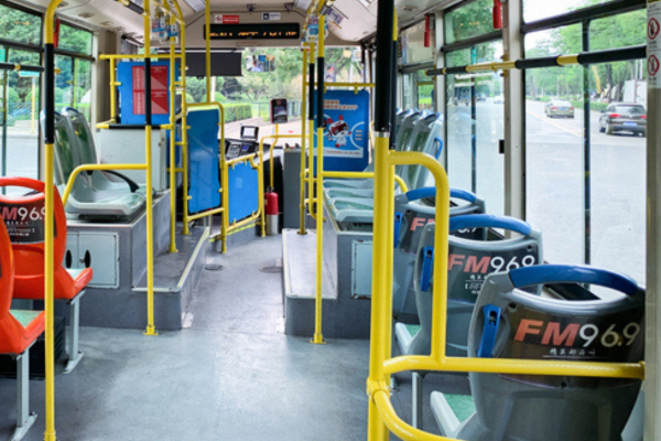巴士內裝廣告