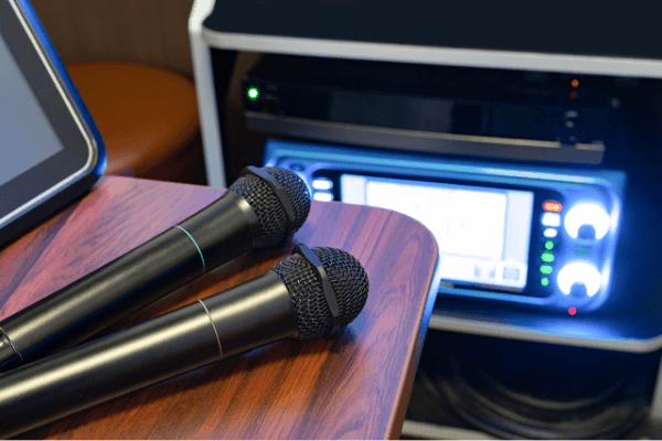 卡啦OK伴唱機功能