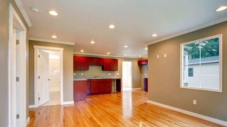 以嵌燈為主的無主燈設計