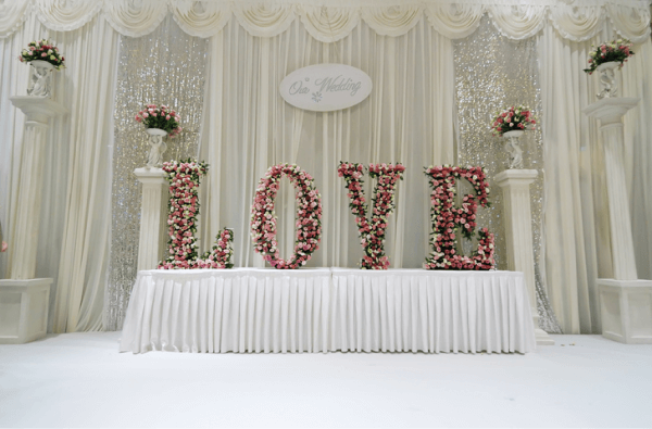 婚禮舞台花藝佈置